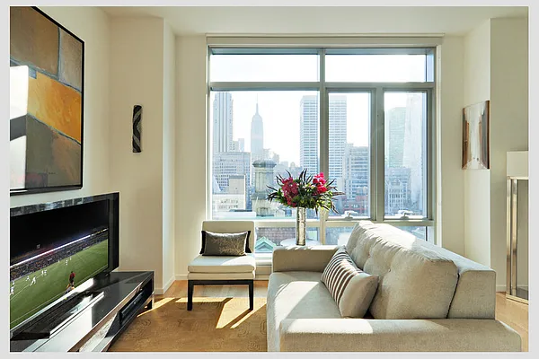 Sold by Stribling | media 18