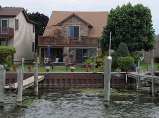 32444 N River Rd, Harrison Township, MI 48045