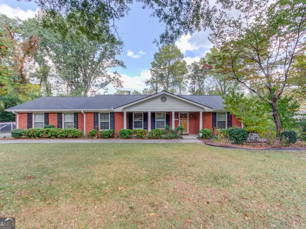 1349 Springwood Dr NW, Conyers, GA 30012