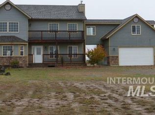 170 E Eric Rd, Shoshone, ID 83352