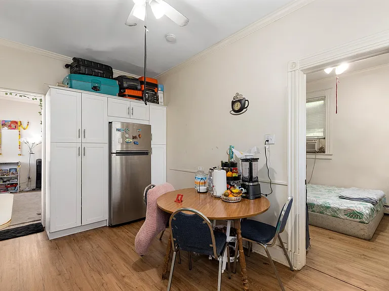 673 Summit Ave #2R — Photo 6