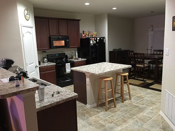 Open Kitchen