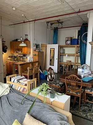 Rented by Carnegie Management Inc | media 6