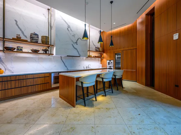 99 Hudson Street image 17 of 42