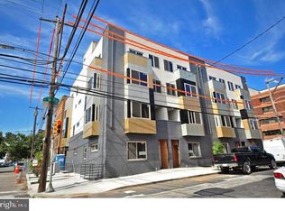 906 N 16th St, Philadelphia, PA 19130