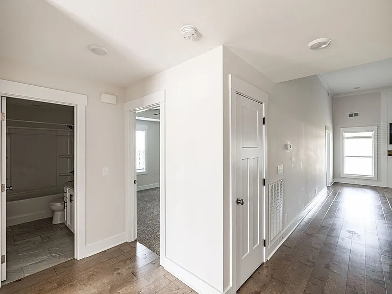 905 Frog Gip Pond Ct — Photo 6
