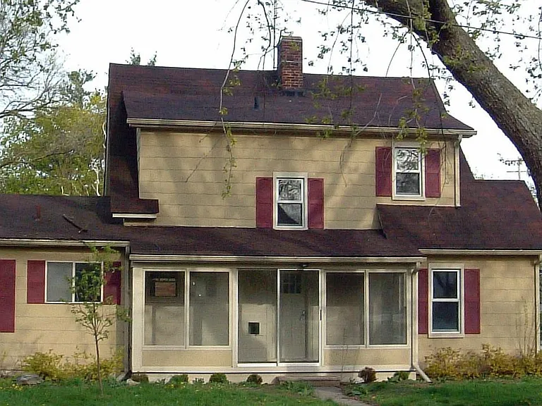 290 Voorheis St — Photo 2