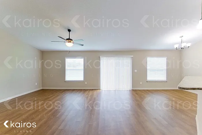 4 bed, 2.0 bath, 1747 sqft, $2,025 — Photo 2