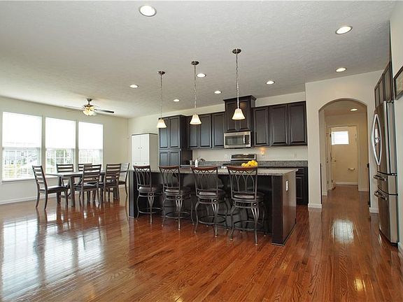 4th image of 7944 Megan Meadow Dr