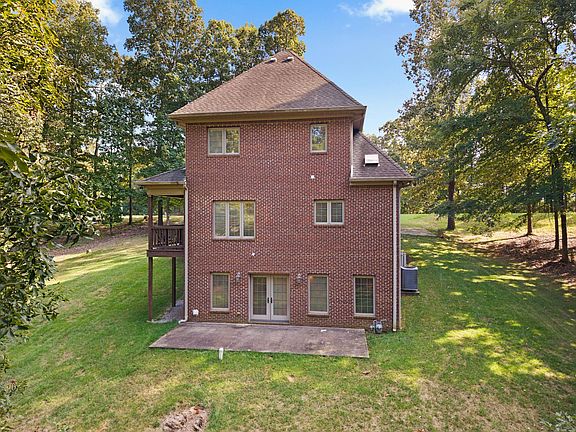 3rd image of 2140 Jh Obryan Ave