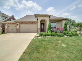 5452 Thornbush Dr, Fort Worth, TX 76179
