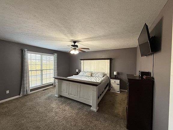 4th image of 190 Mai Ridge Ln