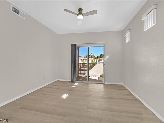 5th image of 251 S Green Valley Pkwy Unit 3322