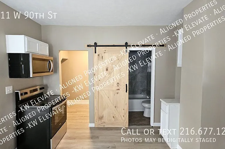 3211 W 90th St — Photo 9