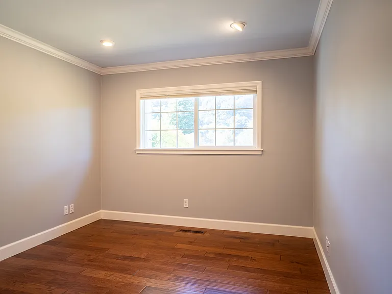 11 Edgewood Ct — Photo 25