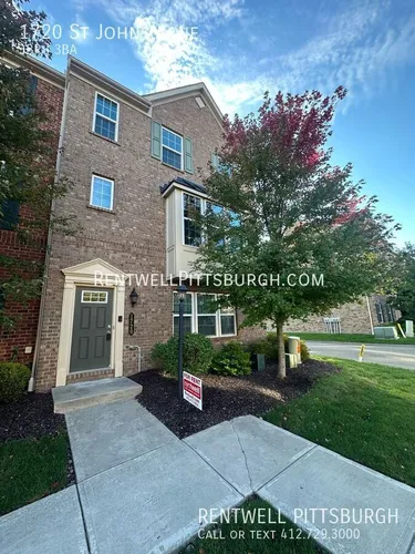 1720 Saint Johns Ln Photo 1