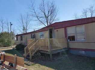 180 Gray Fox Rd, Williston, SC 29853