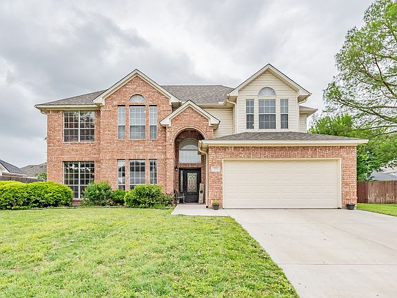 2nd image of 275 Meadowside Dr