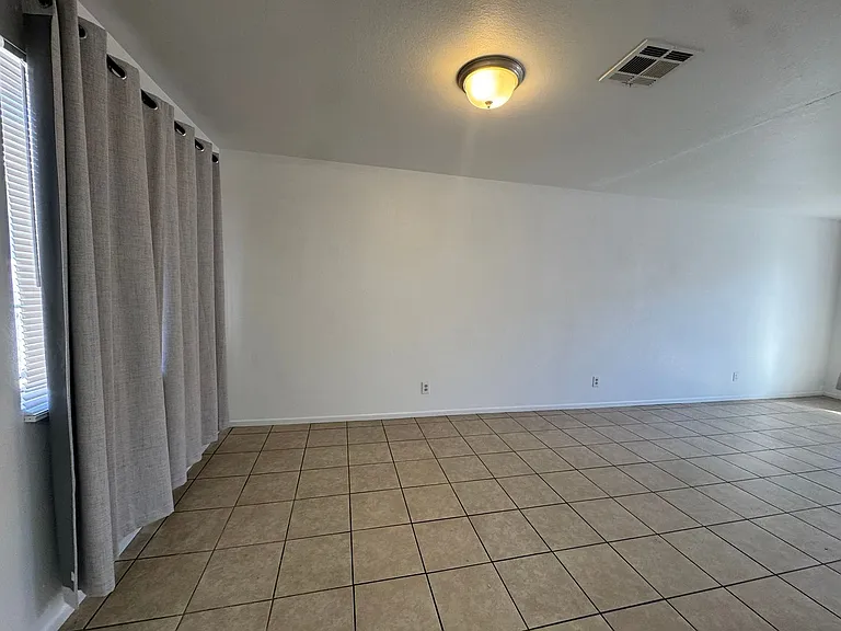 1539 Monte Vista Dr — Photo 14
