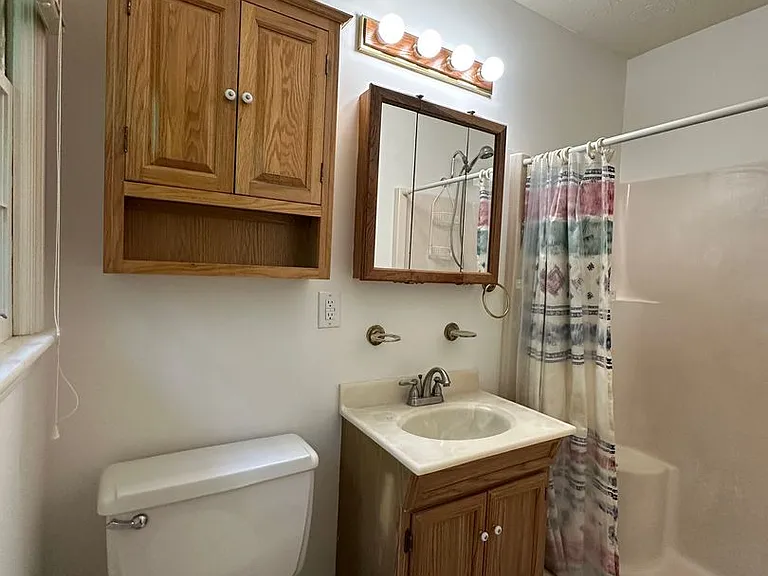 375 Segrest Cir — Photo 28
