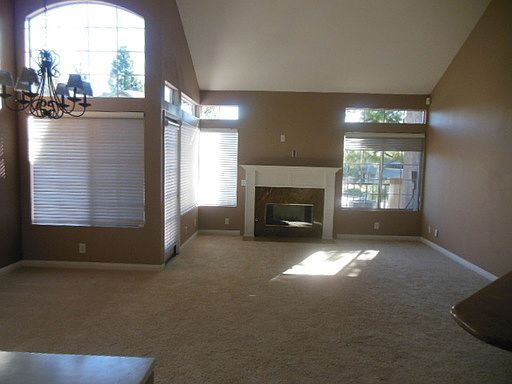 4th image of 22 Montara Dr