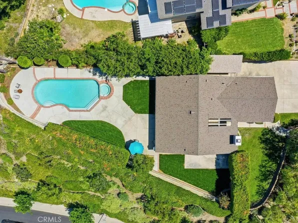 21711 Bogarra, Mission Viejo, CA 92692