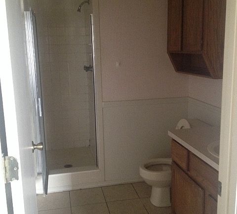 5th image of 3024A-3024B Laura Ln #A