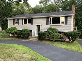 93 Connell Dr, Stoughton, MA 02072