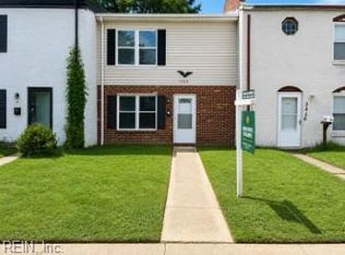 3860 Schooner Trl, Chesapeake, VA 23321