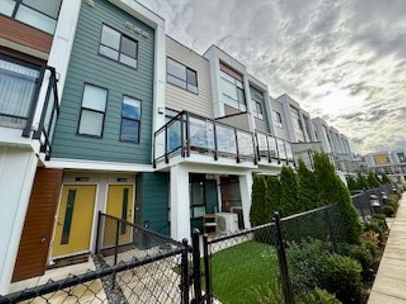 5th image of 46150 Thomas Rd #463