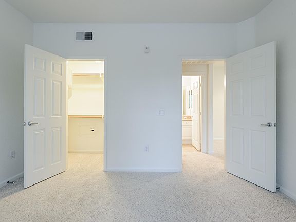 4th image of 2575 Fenton Pkwy APT 317