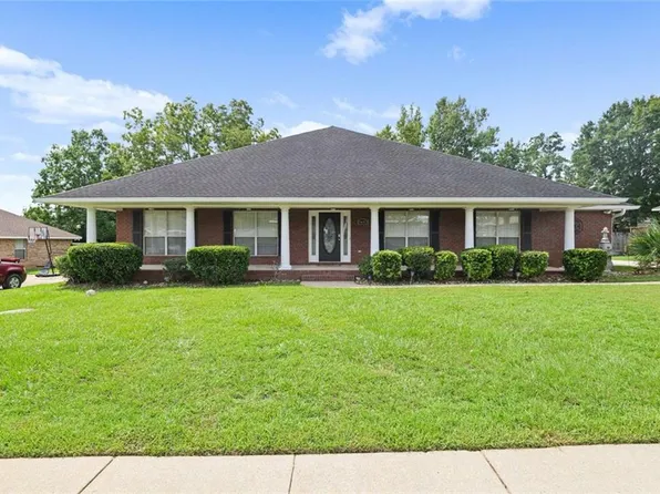 9693 Saddlebrook Dr S, Mobile, AL 36695