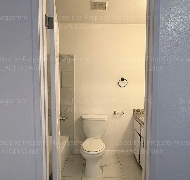 Cozy 1 bedroom loft apartment — Photo 23