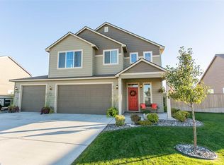 8814 Wilshire Dr, Pasco, WA 99301