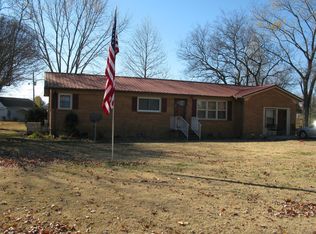 69 Prospect Rd, Fayetteville, TN 37334