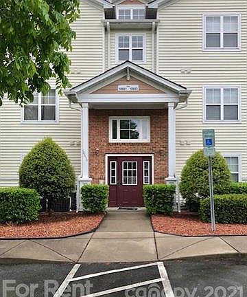 2nd image of 10679 Hill Point Ct