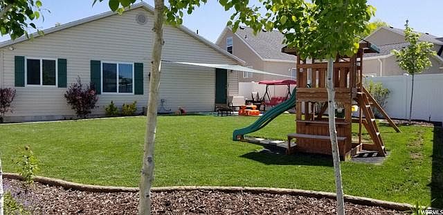 2nd image of 297 W Dawson Dr