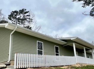 1032 Woodgate Rd, Ringgold, GA 30736