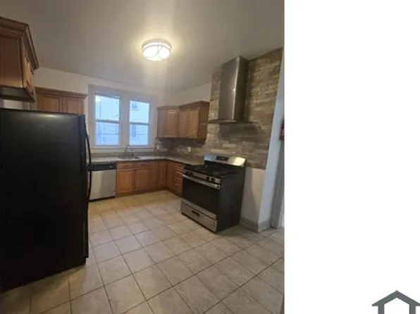 70 N Willow St APT 1, Montclair, NJ 07042