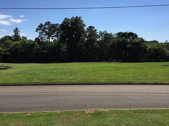 2nd image of 37 Strawberry Dr Lot 37