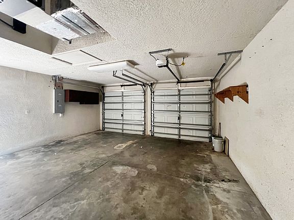 5th image of 4322 15th St W