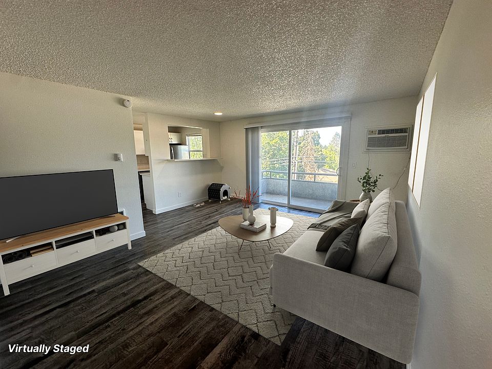 1st image of 1622 W 7th Ave #205