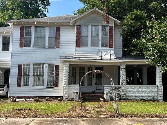 3rd image of 110 W Jackson Ave
