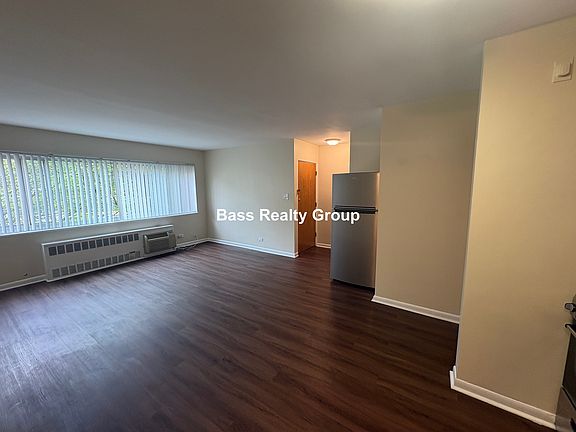 4th image of 4809 Conrad St #K1