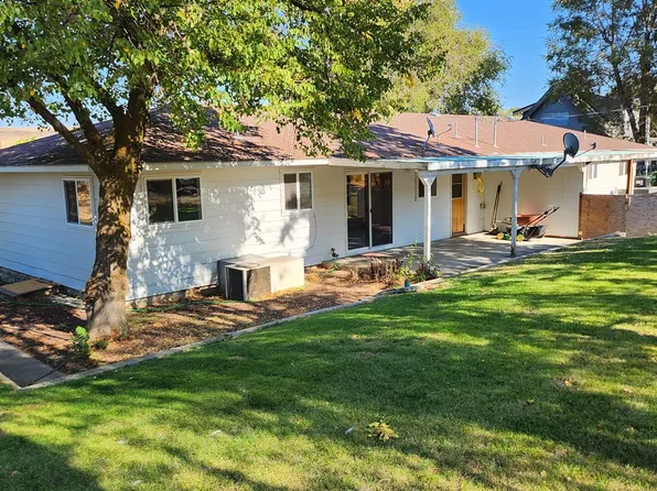 1215 W 5th St, Arlington, OR 97812