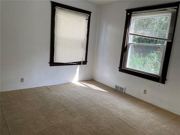 4th image of 1217 McMinn St