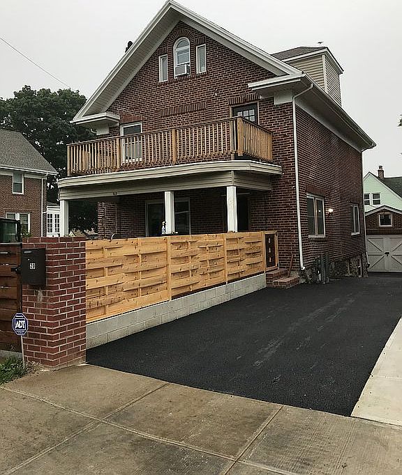 2nd image of 20 Wellesley Ave