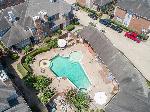 3rd image of 8888 Benning Dr APT 184