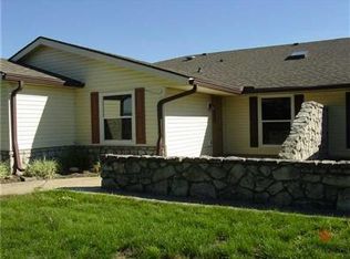 1057 Paradise Ct UNIT A, Greenwood, IN 46143