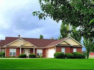 101 Tree Bark Trl, Hazel Green, AL 35750